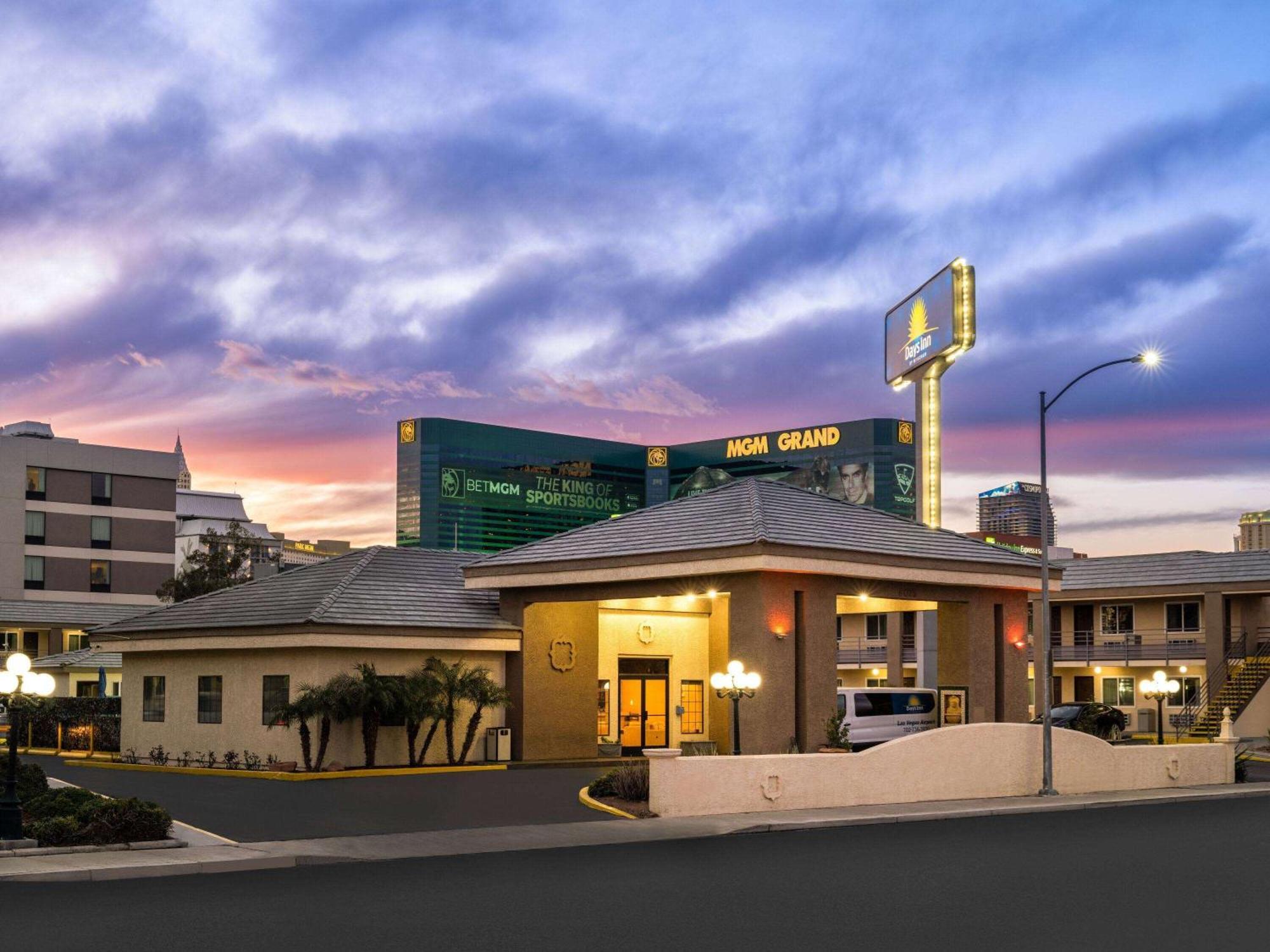 Days Inn By Wyndham Las Vegas Airport Near The Strip Εξωτερικό φωτογραφία