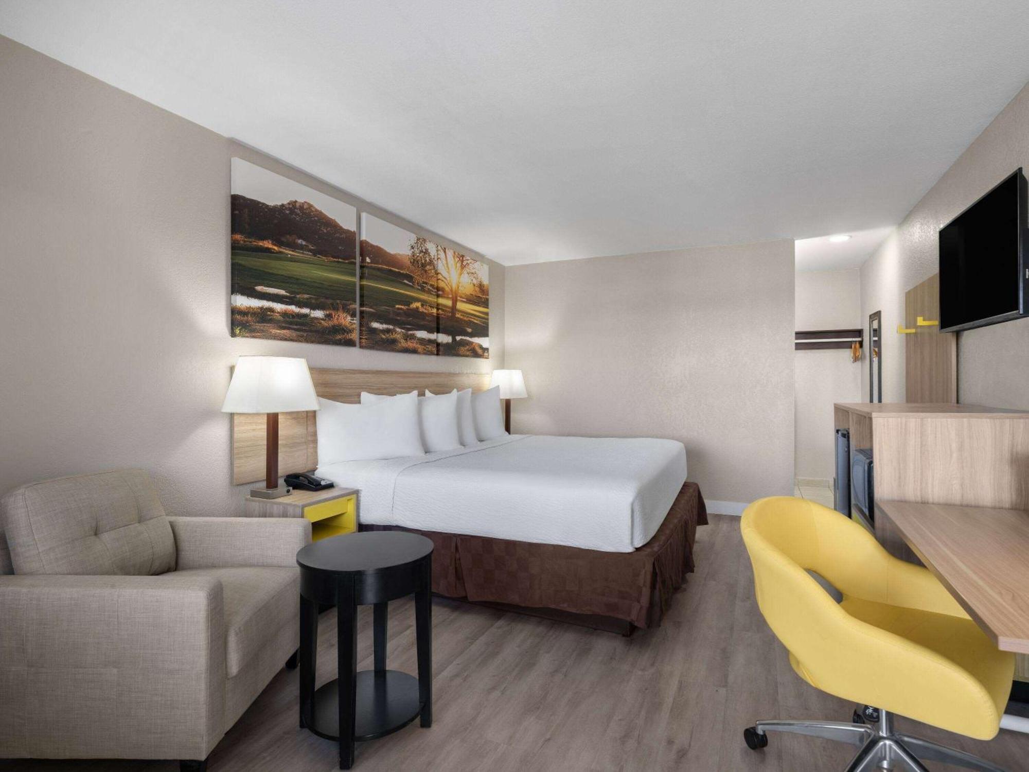 Days Inn By Wyndham Las Vegas Airport Near The Strip Εξωτερικό φωτογραφία